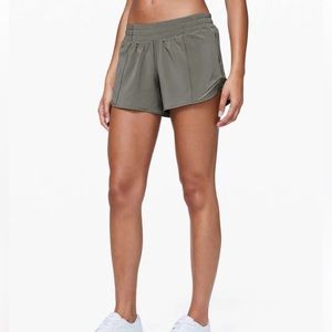Sage Green Lululemon Hotty Hot Shorts size 6 4”
